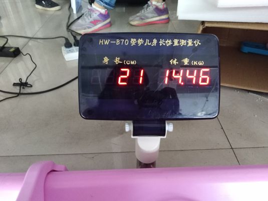 Escala de peso do bebê médico do hospital com suporte personalizado e divisão mínima de 1 mm