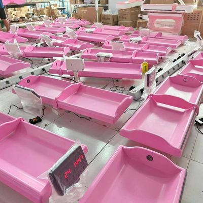 Escala de medição de peso e altura infantil com tamanho de produto de 129*50*30cm Resultados precisos