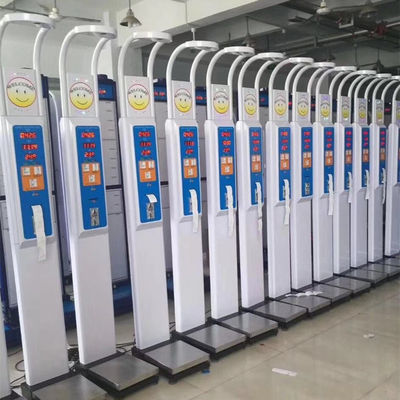 Tamanho da plataforma 33*55cm LEKA Moeda Altura operada Peso IMC Balanças de medição para farmácia